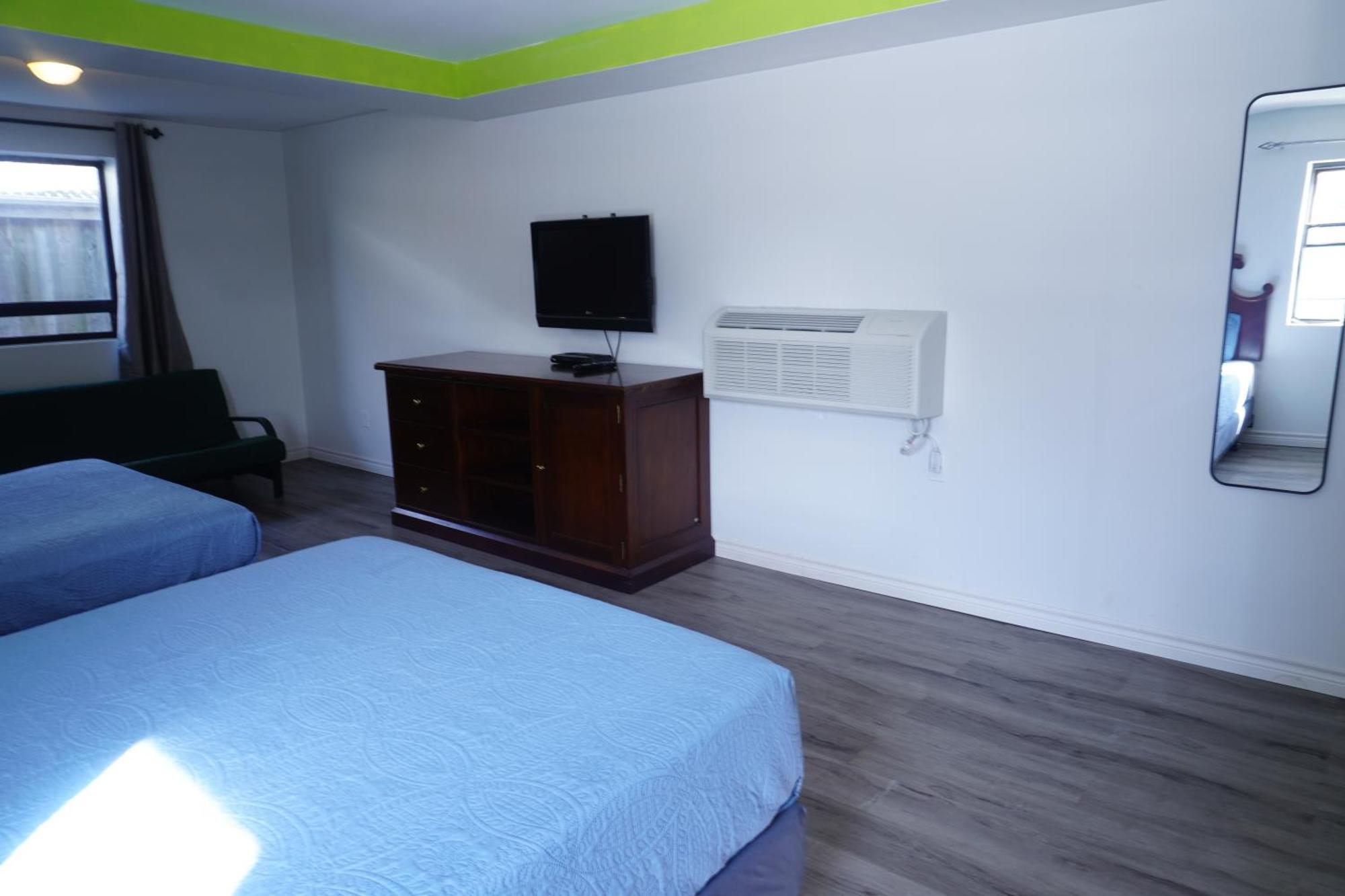 Crestwood Motel バーリントン エクステリア 写真