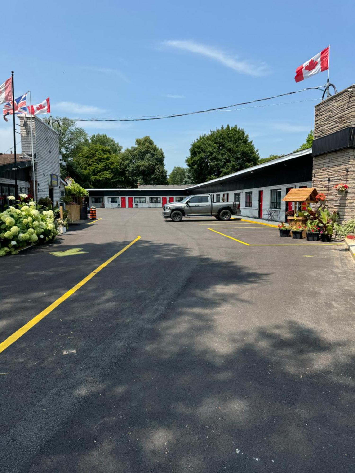 Crestwood Motel バーリントン エクステリア 写真