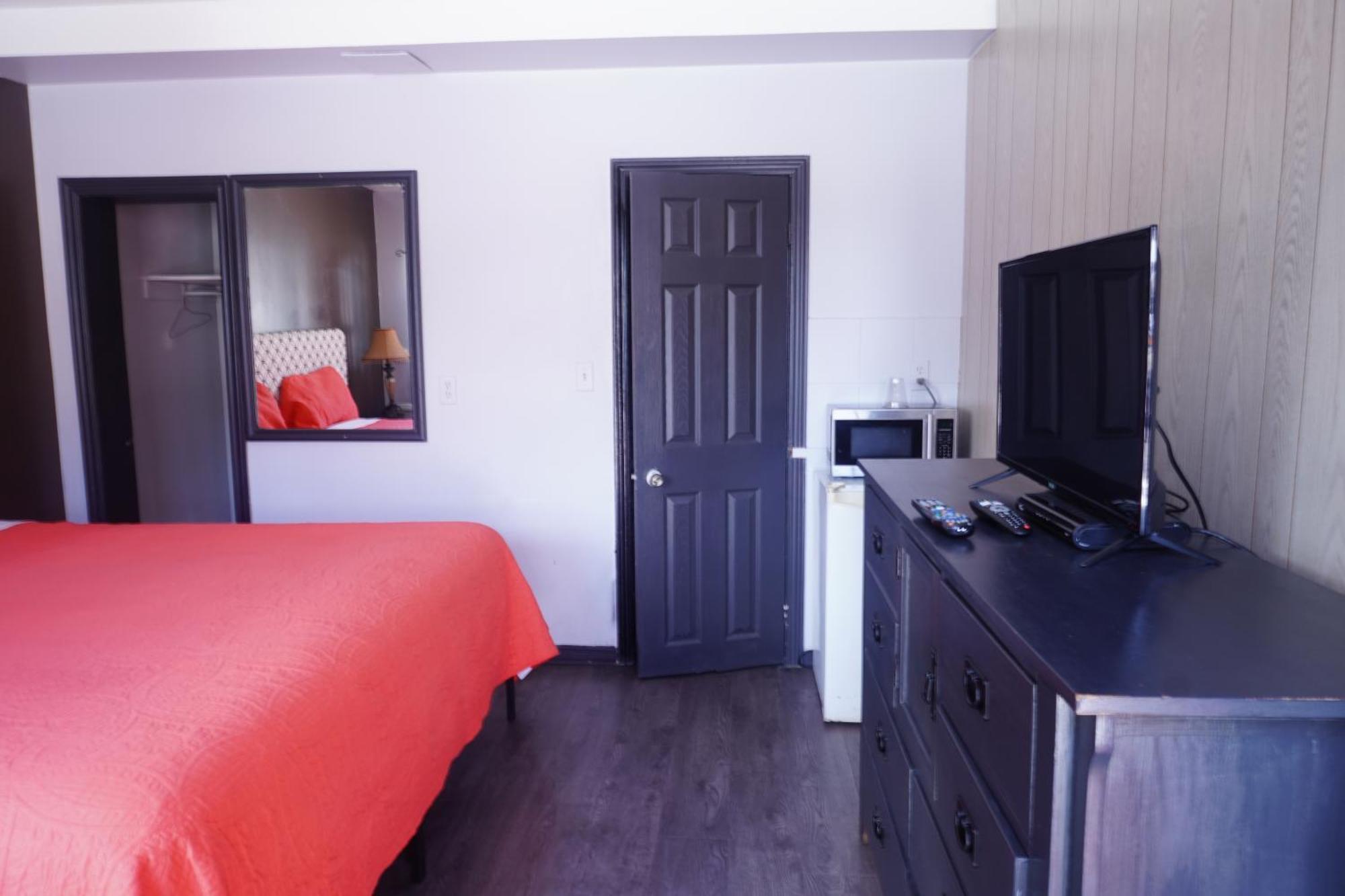 Crestwood Motel バーリントン エクステリア 写真