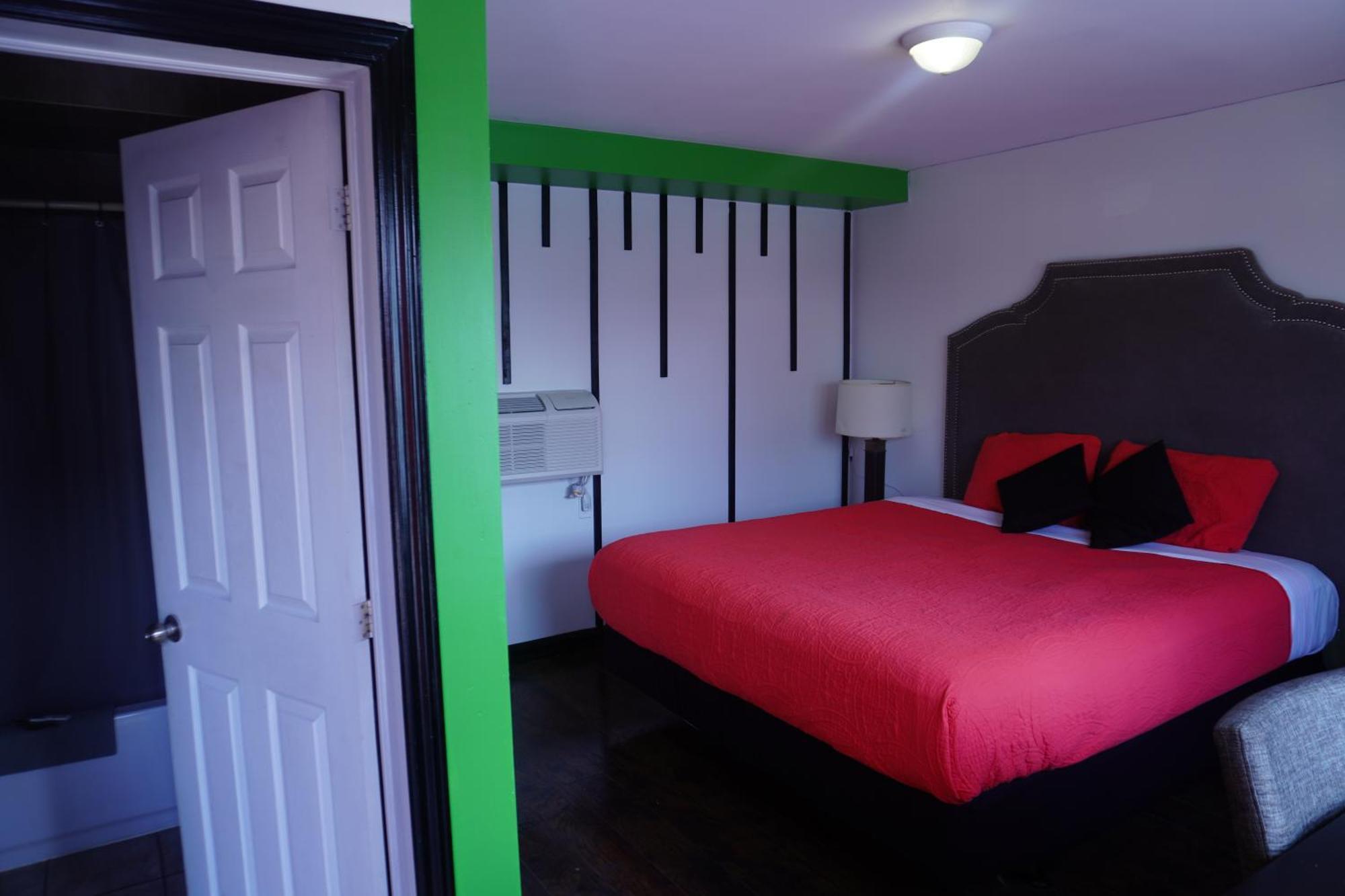 Crestwood Motel バーリントン エクステリア 写真