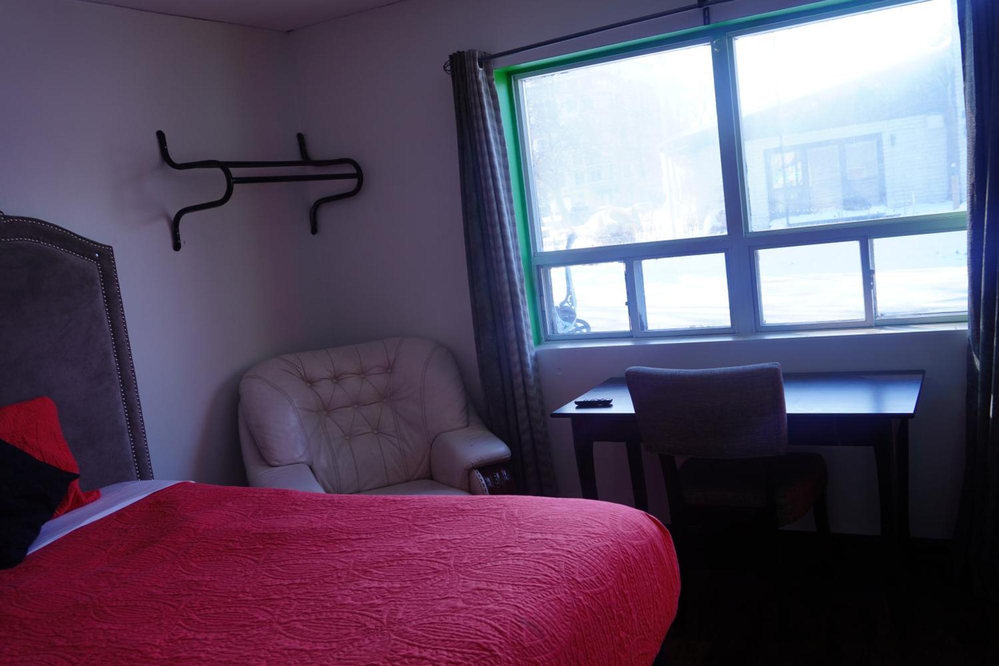 Crestwood Motel バーリントン エクステリア 写真